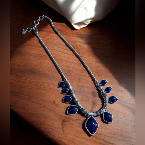 Lucky Brand Reversible Statement Necklace Navy Blue Cabochon Snake Chain 17-19” - Picture 3 of 5